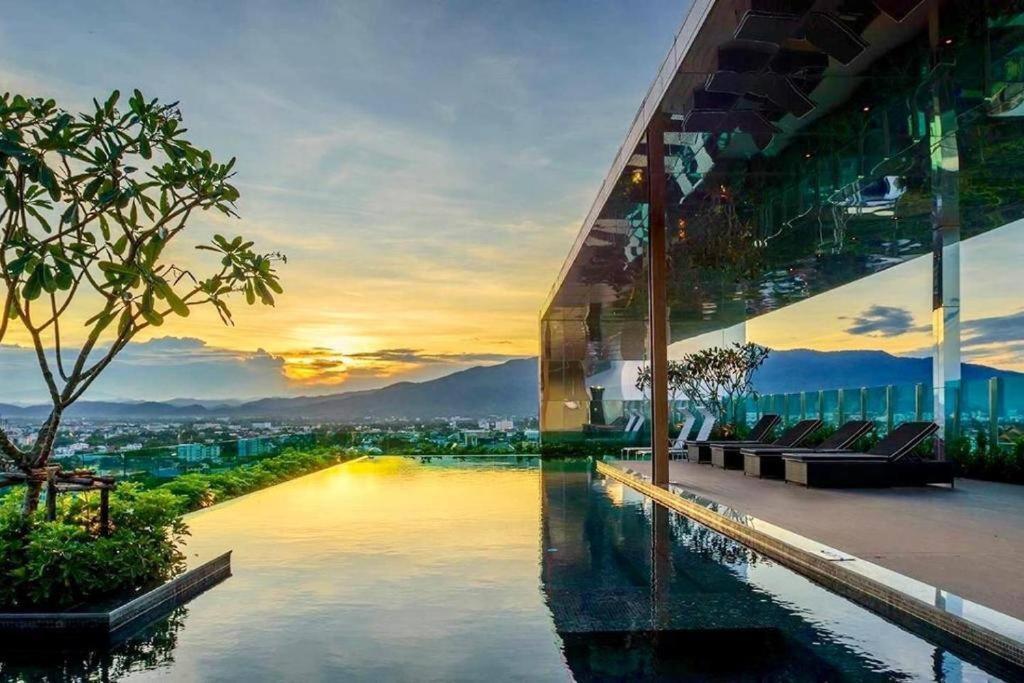 Luxury And Modern Condo In Central Chiang Mai - Astra Condo Eksteriør billede
